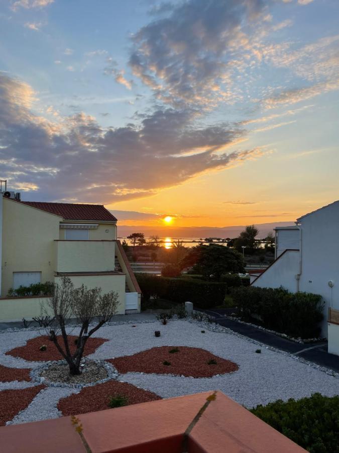 T2 Avec Terrasse, Vue Etang Et Son Coucher De Soleil, Plage A Proximite, Wifi Et Place De Parking Gratuit Que L On Nomme Puesta De Sol Le Barcarès Exterior foto